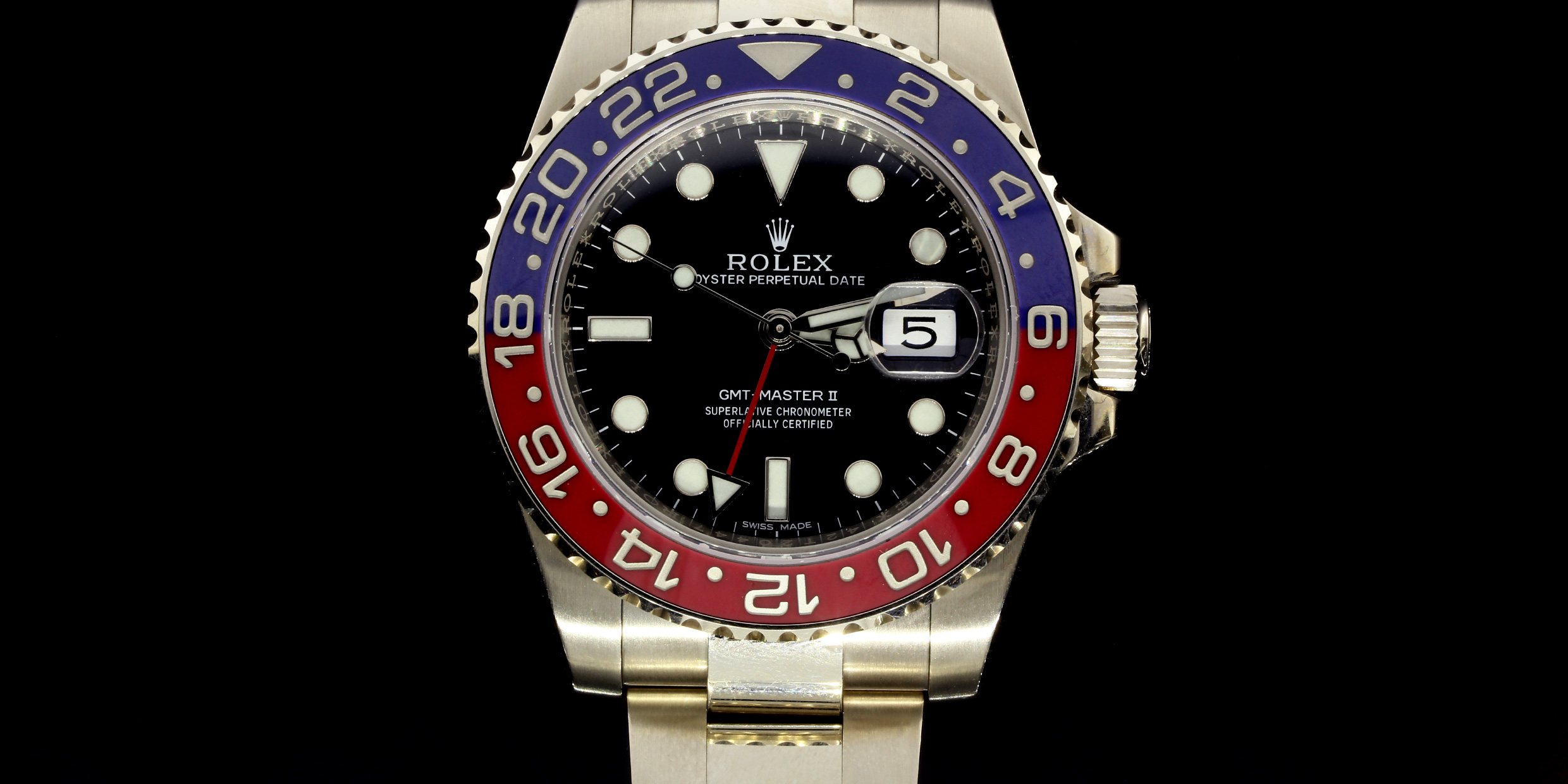 Comparing Rolex GMT Master II with Pepsi Bezel Diamond Banc