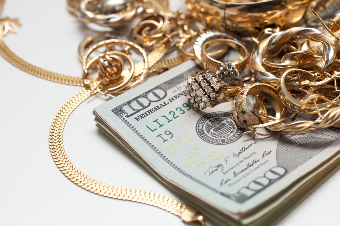 Borrow Money in Fort Worth Using Jewelry - Diamond Banc